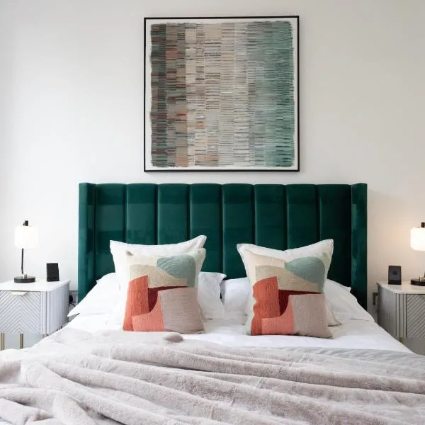 Luxury Apartment: city centre, stylish, modern, Hotel in Chester