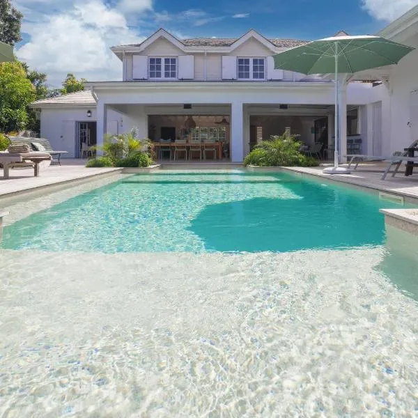 Habitation Saint Charles - Hôtel de Charme & Spa, hotel en Petit-Bourg