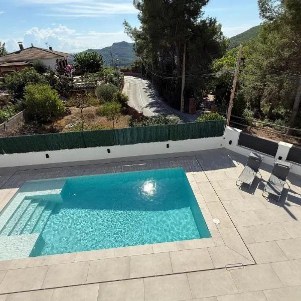 Casablanca-Private Family Mountain Home, hotel em El Amunt