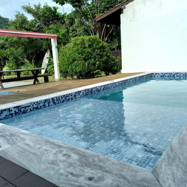 Casa com piscina e churrasqueira 30m da praia - Foto 4