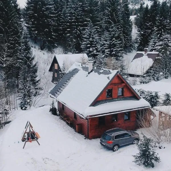 Drevenica u Kováčov, hotel in Nižná Boca