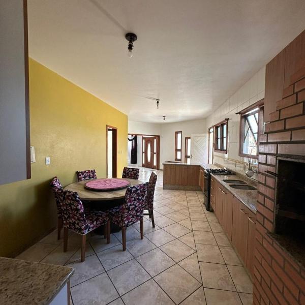 Casa 3 quartos, 3 banheiro - com piscina, quiosque - Foto 5