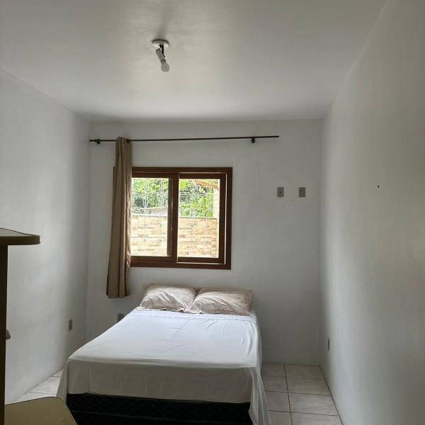 Casa 3 quartos, 3 banheiro - com piscina, quiosque - Foto 2