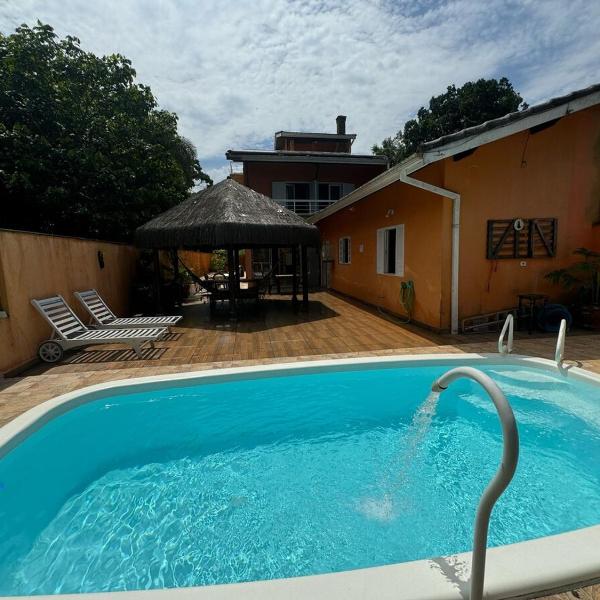 Paraíso Guaraú - Natureza, Piscina e Conforto para até 30 pessoas