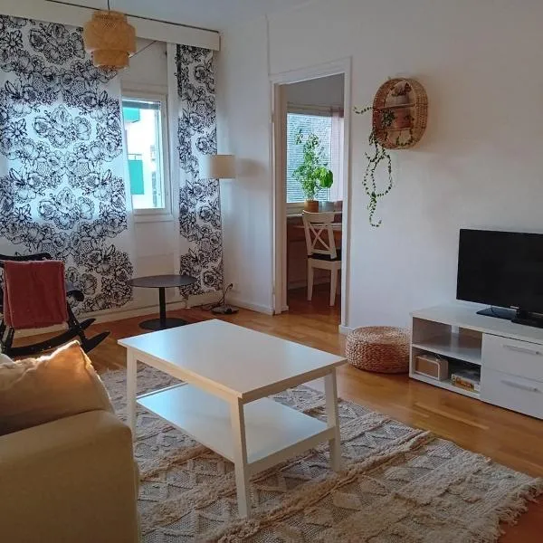 Apartment near railway station، فندق في كوبيو