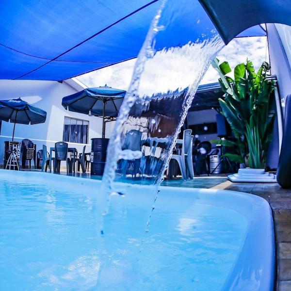 Casa com Piscina