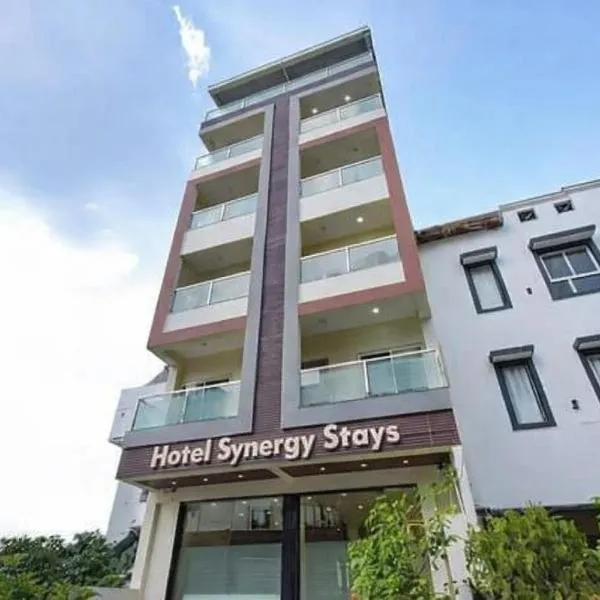 Hotel Synergy Stays, hótel í Indore