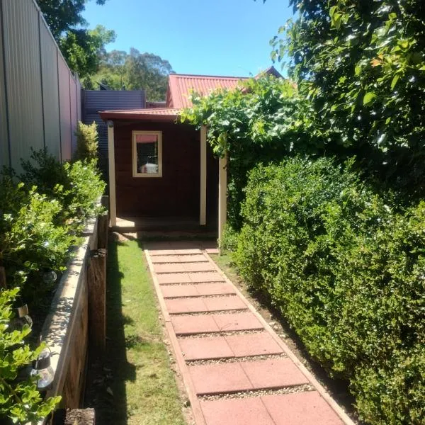 Bella Rouge Cottage, hotell i Bright