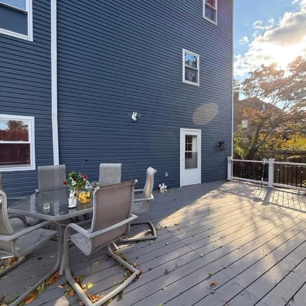 Spacious private room in a new house with private bathroom close to center city, Hotel in Philadelphia