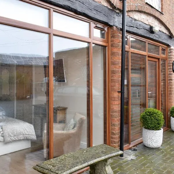 Skylark - Uk30746，Acton Trussell的飯店