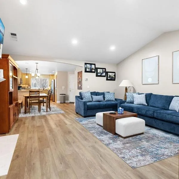 unforgettable stay at Edgewater Drive, Hotel in Medford