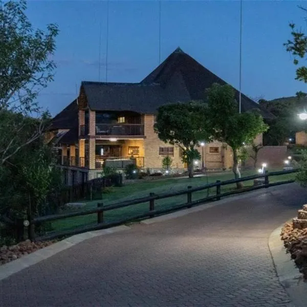 Lichenry Bush Lodge: Mokopane şehrinde bir otel