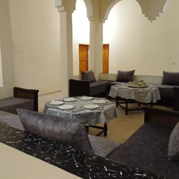 Kasbah Anisi, מלון 