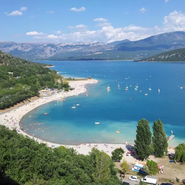 Les Haut Du Lac, hotel v destinaci Sainte-Croix-de-Verdon