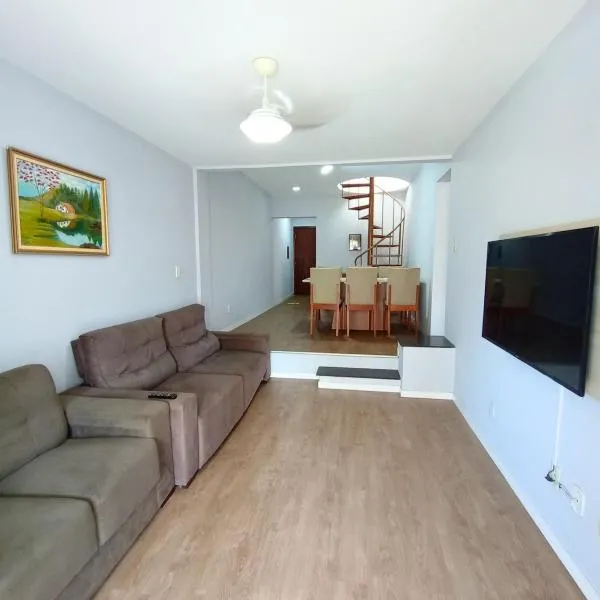 Duplex 11 Pessoas-Churrasqueira-Próximo ao Mar, Hotel in Itapema