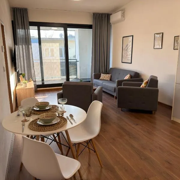 Nadštandardný apartmán v centre s parkovaním, hotel u gradu Žilina