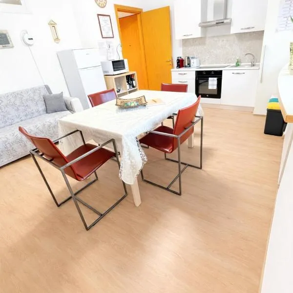 Melannie's Apartment, מלון בברגמו