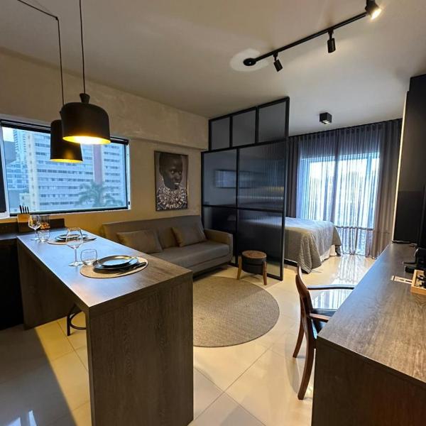 Studio 406 no Centro Cívico com Piscina Aquecida, Academia, Sauna e Garagem