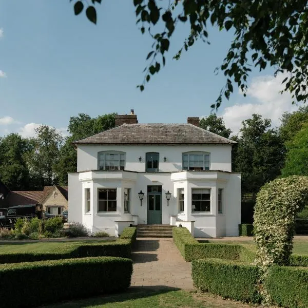 Tewinbury Farm Hotel, hotel in Tewin