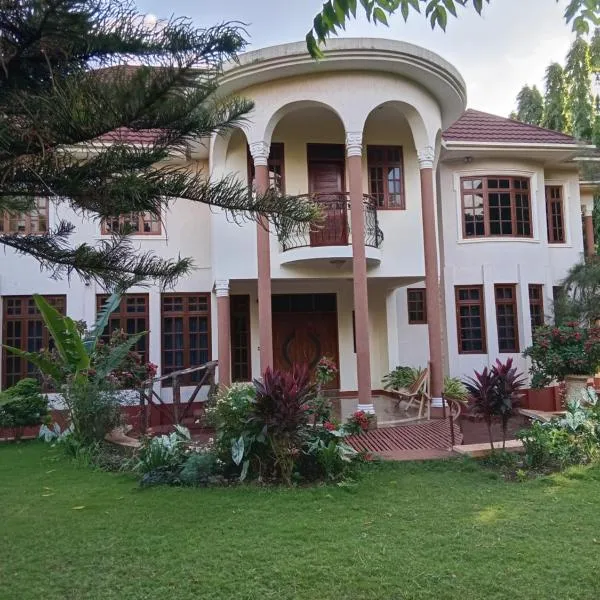 Kilimanjaro pazuri villas KPV, hotel v destinaci Moshi