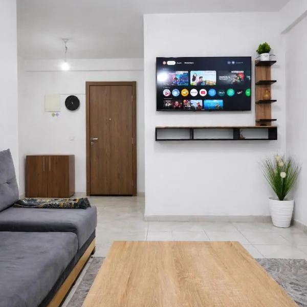 appartement familial a 5min de l'hôpital Mohamed 6, hotel a Bouskoura