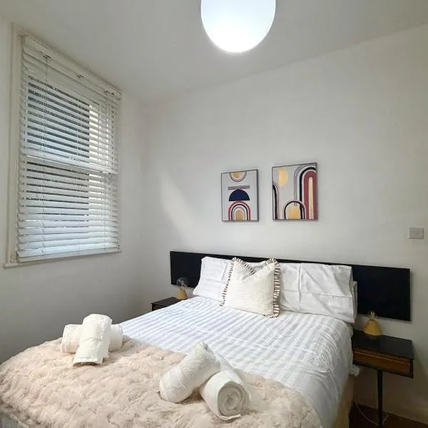 Free off street parking Georgian style Bath apartment, hotel v Bathu