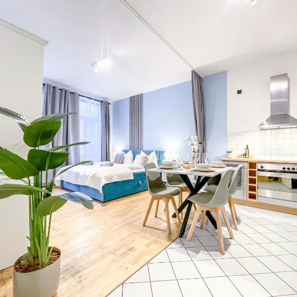Ferienwohnung mit kostenfreier Tiefgarage im Zentrum mit 2 Schlafzimmern & Kingsize Betten、ライプツィヒのホテル