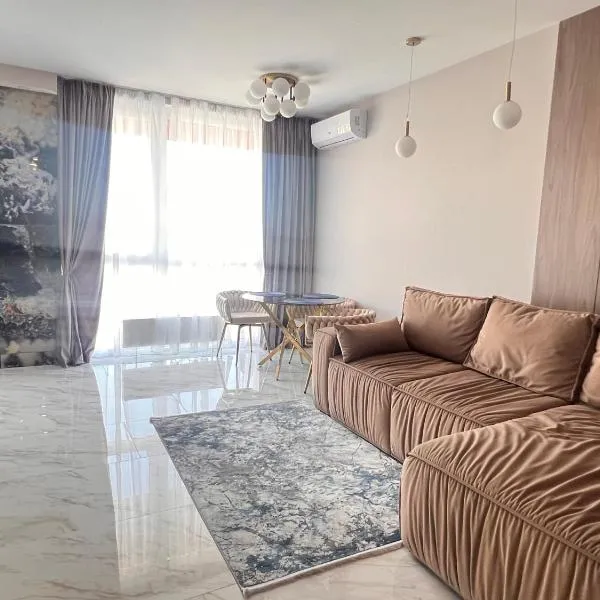ГЕНЕРАТОР опалення вода ліфт постійно ЖК Great, Hotel in Kiew
