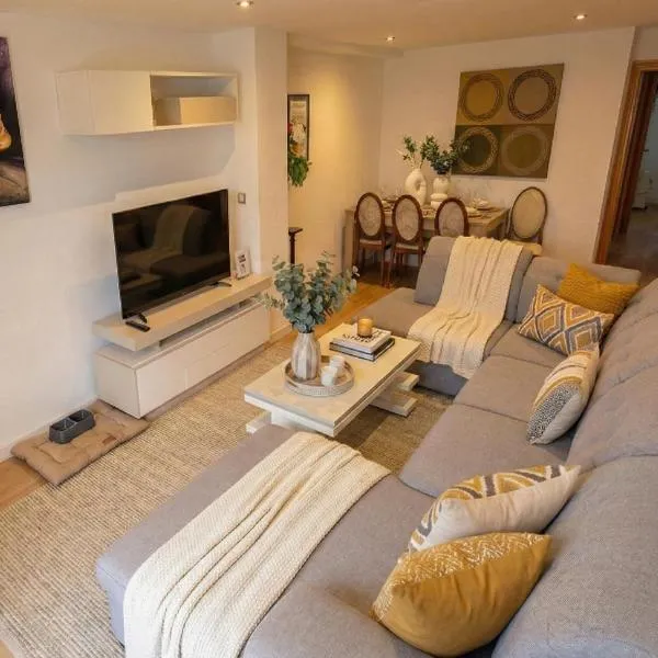 Apartalux Playa Diva, hotel in Grao de Castellón