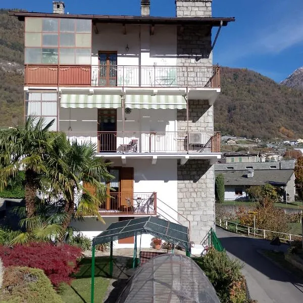 Casa Elena, hotel in Ponte in Valtellina