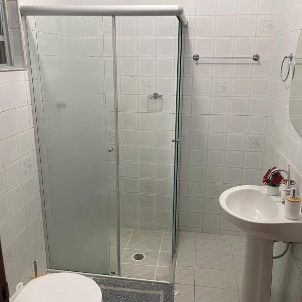Seu refúgio com três quartos e garagem gigante - Foto 3