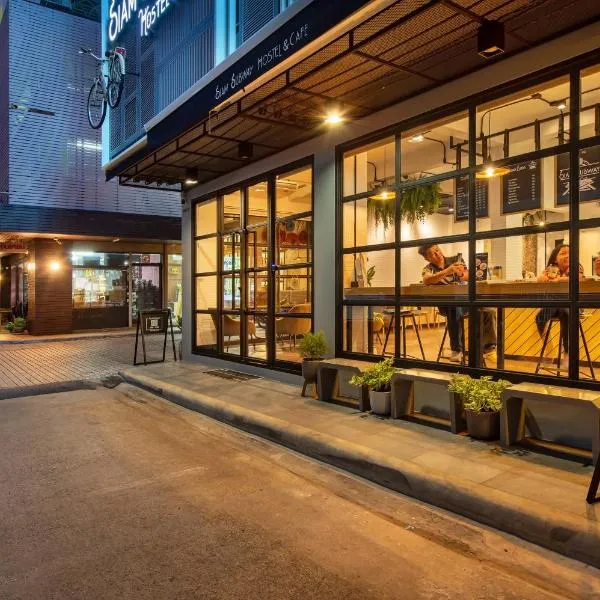 Siam Subway Hostel and Café, hôtel à Bangkok