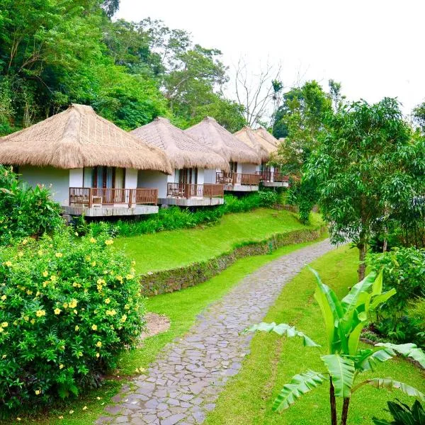 Kelimutu Crater Lakes Ecolodge، فندق في كيليموتو