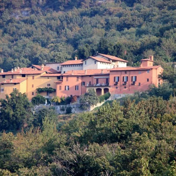 Antico Borgo Camporeso, hotel in Galbiate
