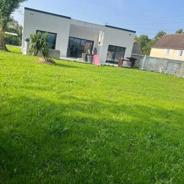 Gîte normand, hotel u gradu 'Le Dézert'