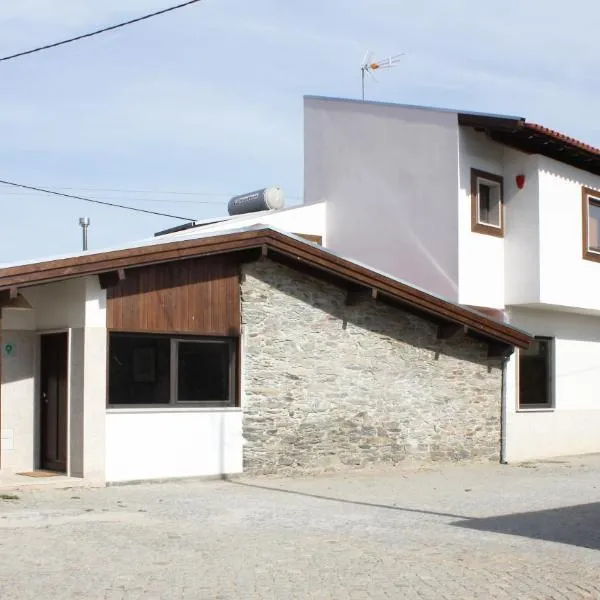 Casa do Ferrador, Hotel in Vilarinho das Azenhas