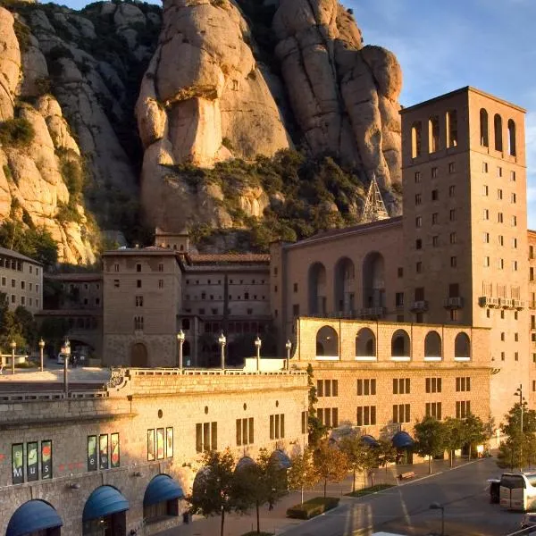 Hotel Abat Cisneros Montserrat, hotel Montserratban