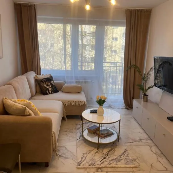 Sara Apartament – hotel w mieście Turek