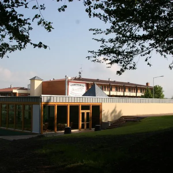 Sportschule Bitburg - Sportpark-Hotel, hotel in Bitburg