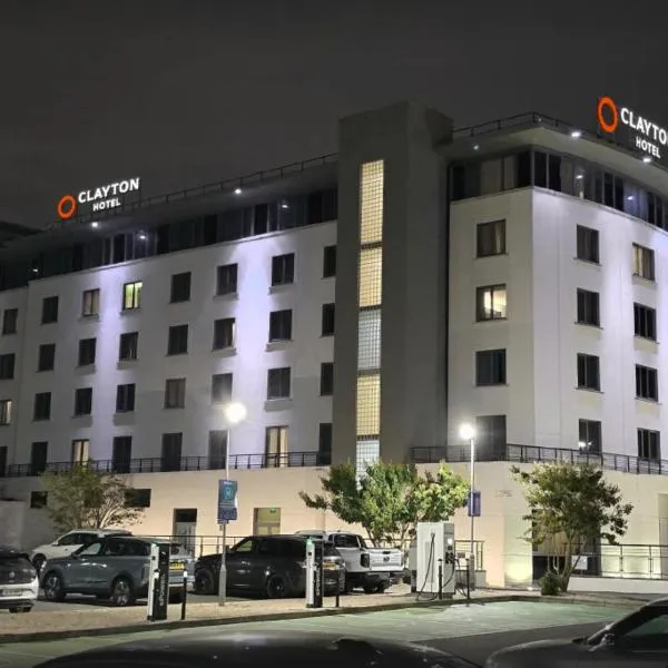 Clayton Hotel Dublin Airport Central，柯羅格倫的飯店