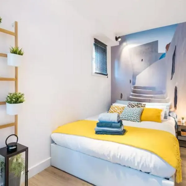 Night Express - Parking Gratuit Lyon Sud, hotel in Saint-Genis-Laval