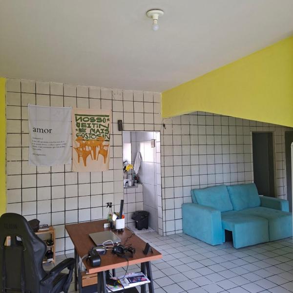 Apartamento espaçoso e central - Foto 3