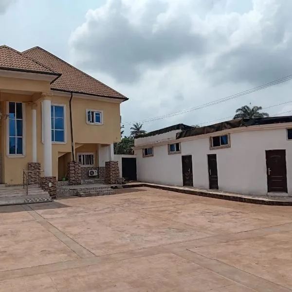 Inomina Global Hotels Limited, hotel