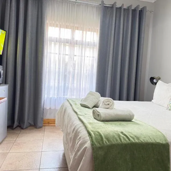 Marico Bosveld Guesthouse, hotel em Zeerust