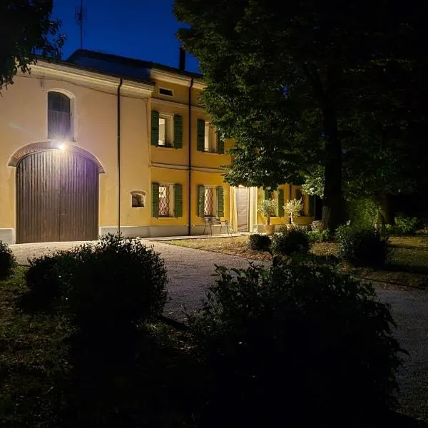 Villa Molinari B&B Concordia Sulla Secchia, отель в городе Concordia sulla Secchia