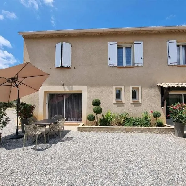 Gîtes de la Coupière Le Laurier, hotel em Aubenas-les-Alpes