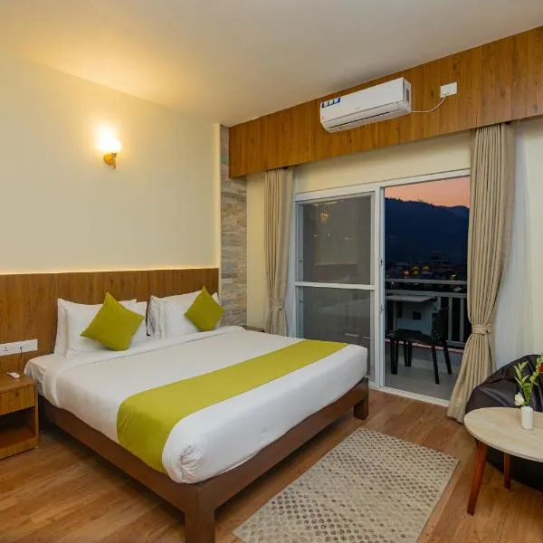 Hotel Dashain, hotel em Pokhara