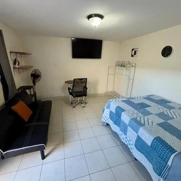 Apartamento Miraflores Mall Cascadas y Plaza Miraflores, hotel din Tegucigalpa