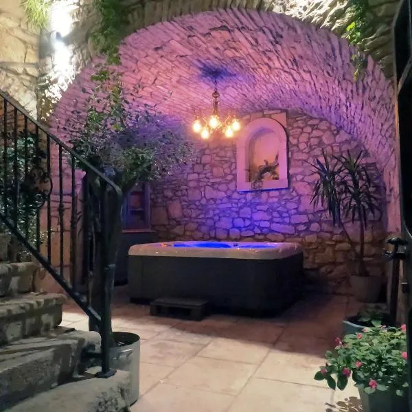 Stone House Hedonia, hotel a Blato