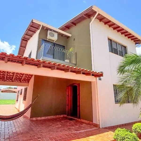 Pousada Casa Shanti, hotel em Dourados